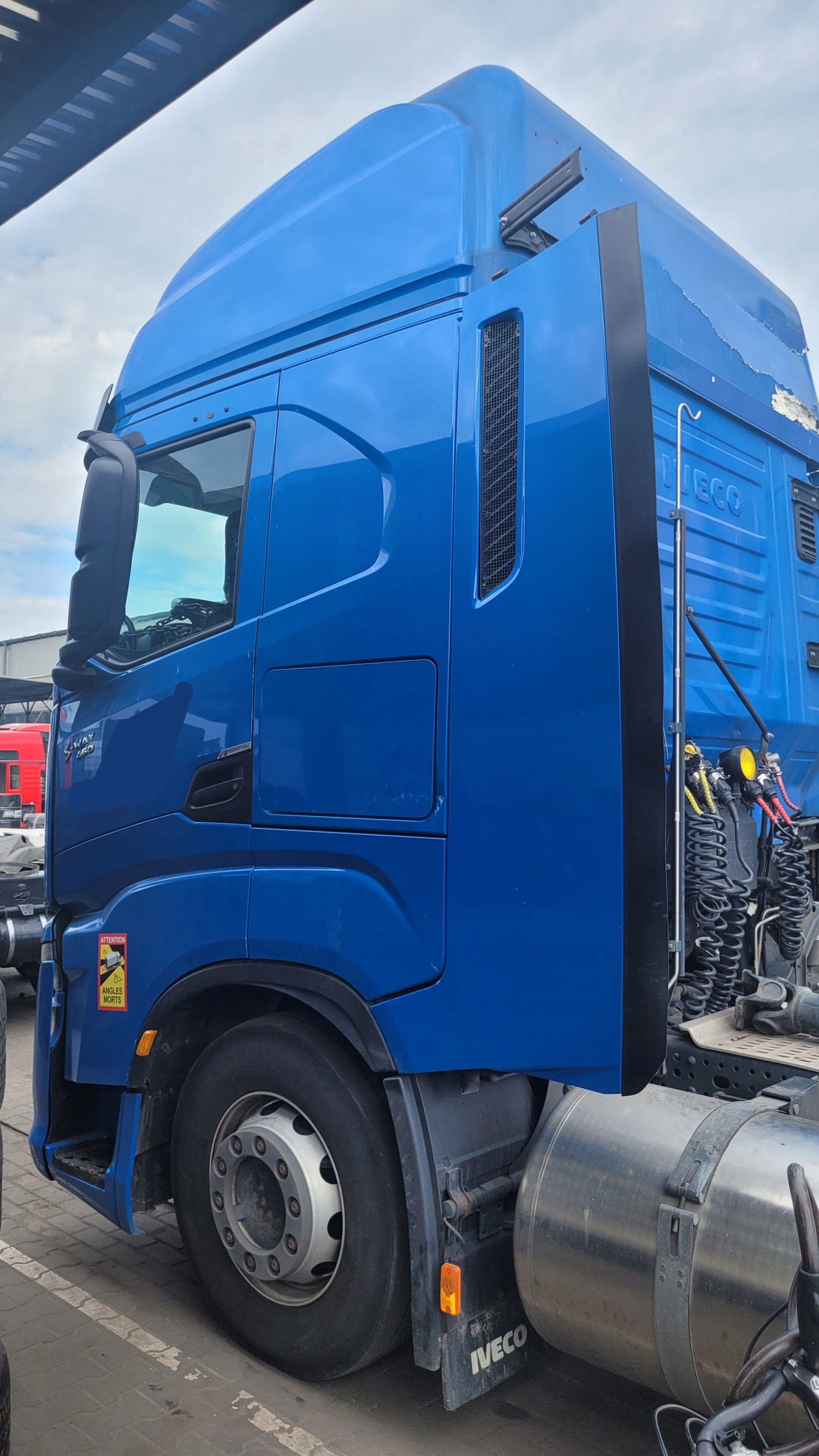 Cabine completa dormitório Iveco S Way 2020 image 4