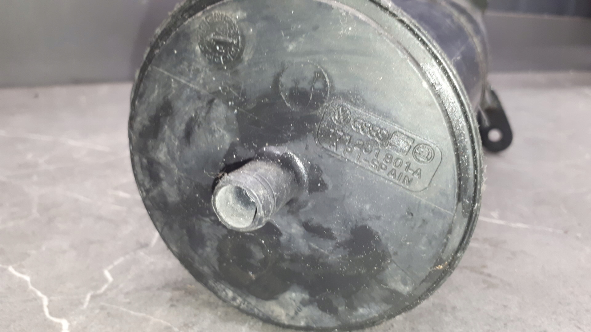 filtre charbon vw polo 1.4 171201801a image 3