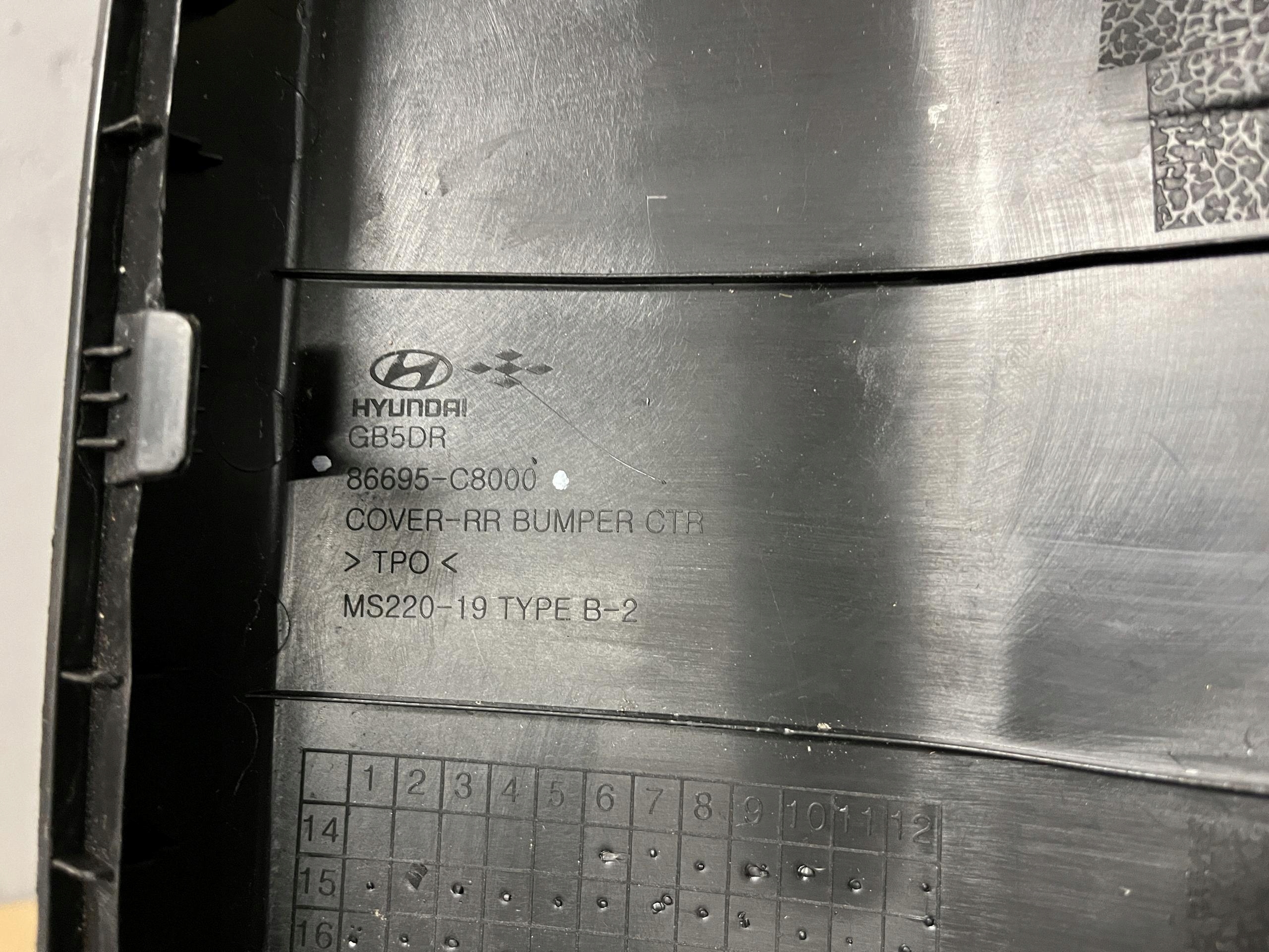 HYUNDAI I20 II sierlijst achterbumper 86695-C8000 image 6