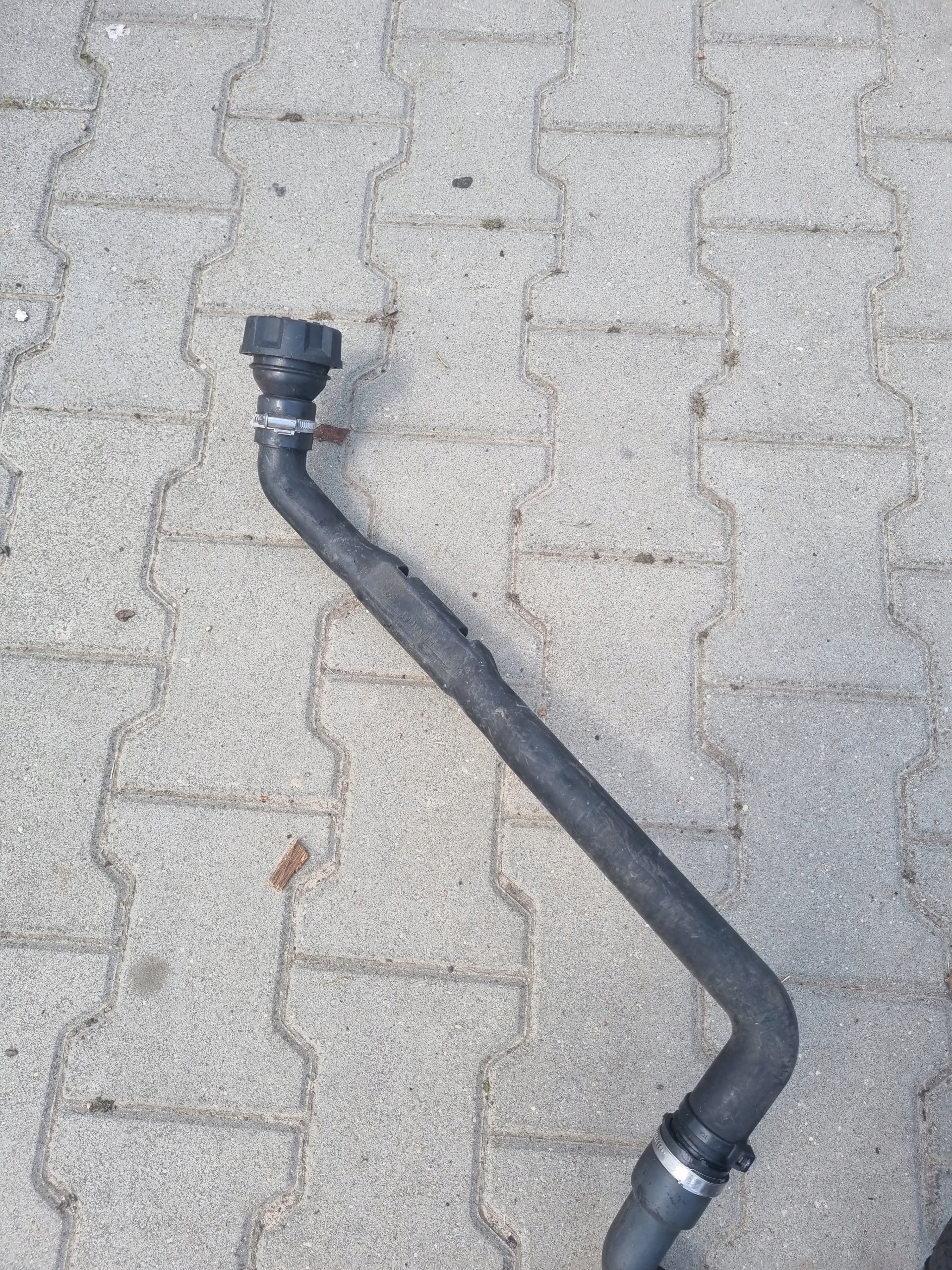 Öl-Einfüllrohr Renault Premium DXI 11 379 380 410 430 450 460 image 4