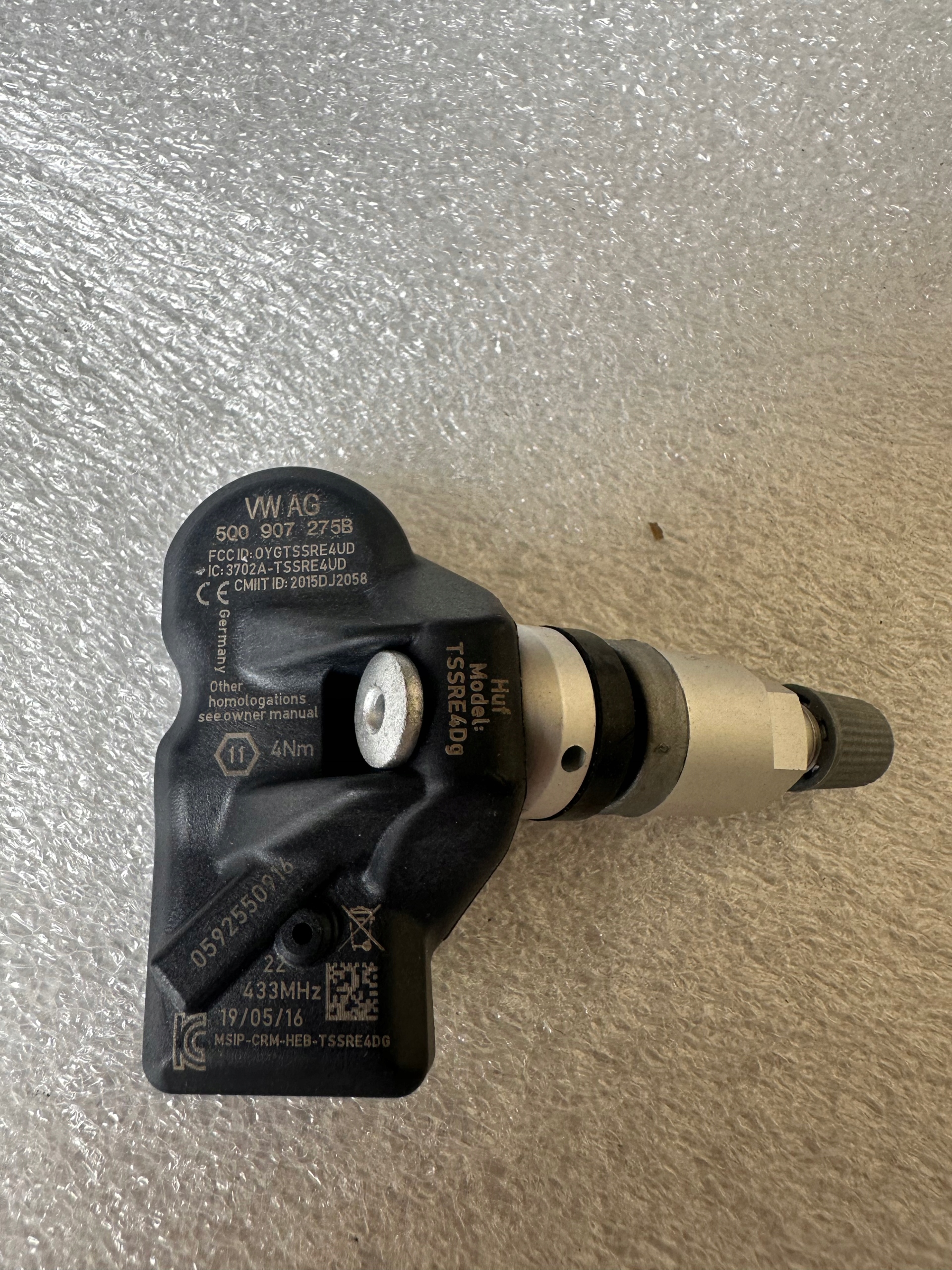 TPMS druksensor 5Q0907275B VW Passat B7 B8 image 2