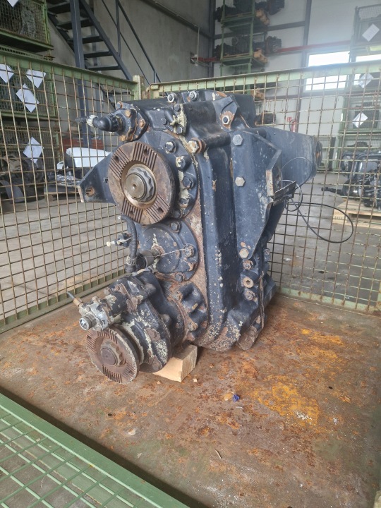 Caixa de Transferência MAN F2000 4x4 Redutor Redutora
