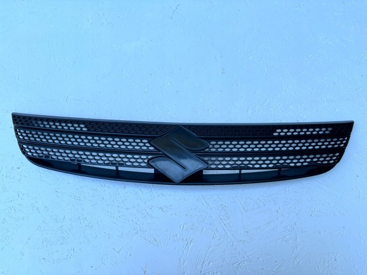 71741-80J00-5PK Ilmanottoaukko säleikkö OE Suzuki