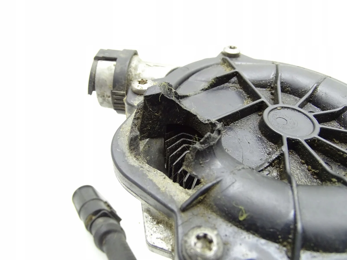 Luftpumpe Audi RS7 4G 4.0 TFSI image 3