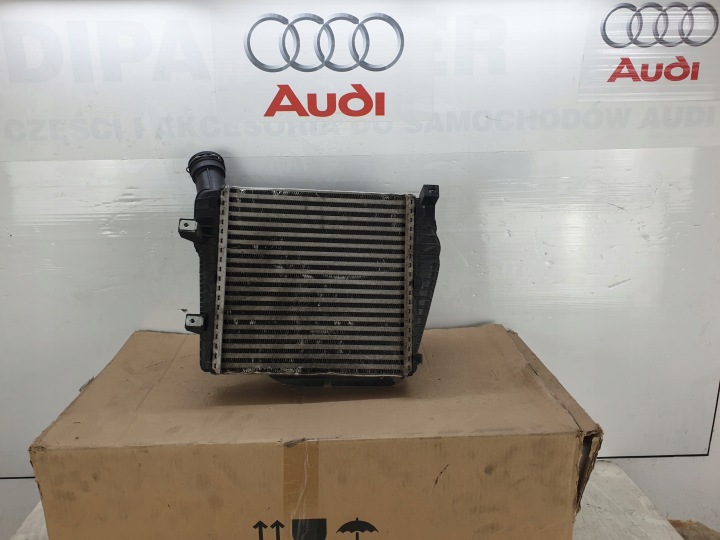 Intercooler Turbo Audi Q7 Touareg Cayene Original OE