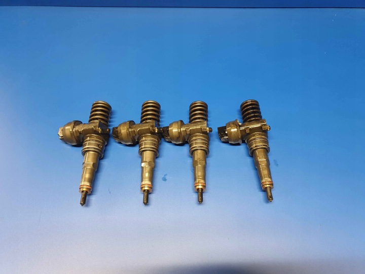 Inyector bomba VW OE 038130073J