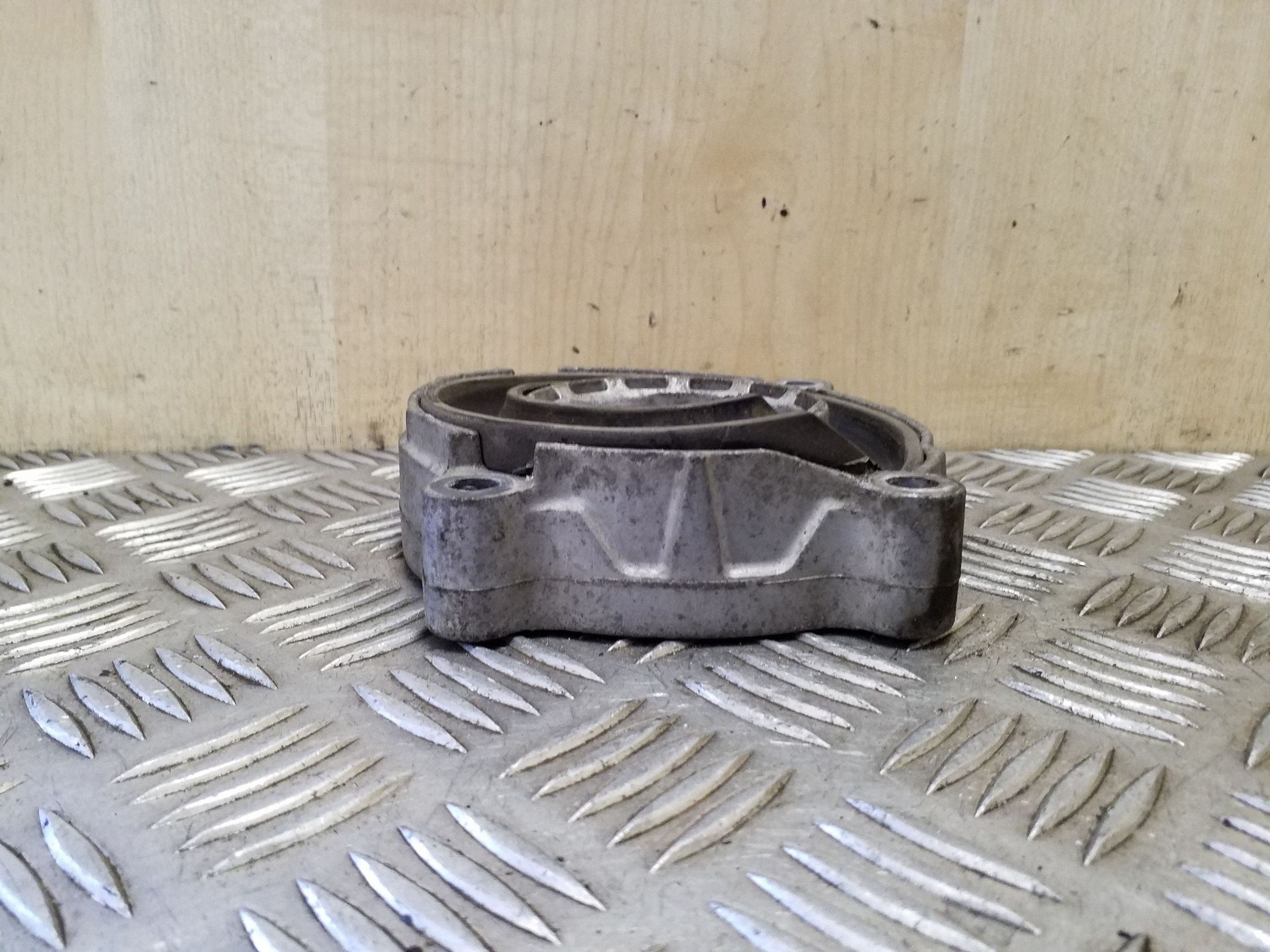 Gumilager Federbein links vorne VW Touareg 7L 3.0 TDI 7L0411189 image 3