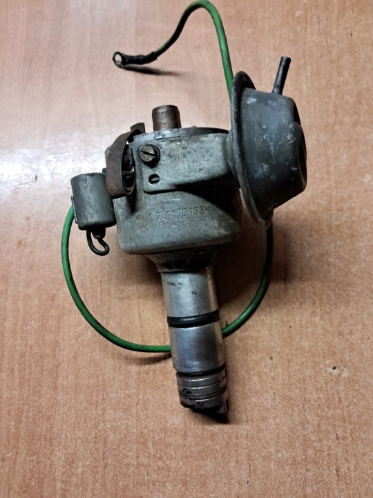 Sytytyslaite Mercedes W115 W123 0231170138