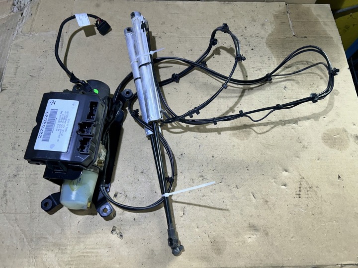 Pompe servo vérin toit Chevrolet Camaro SS Cabrio 2009-2015