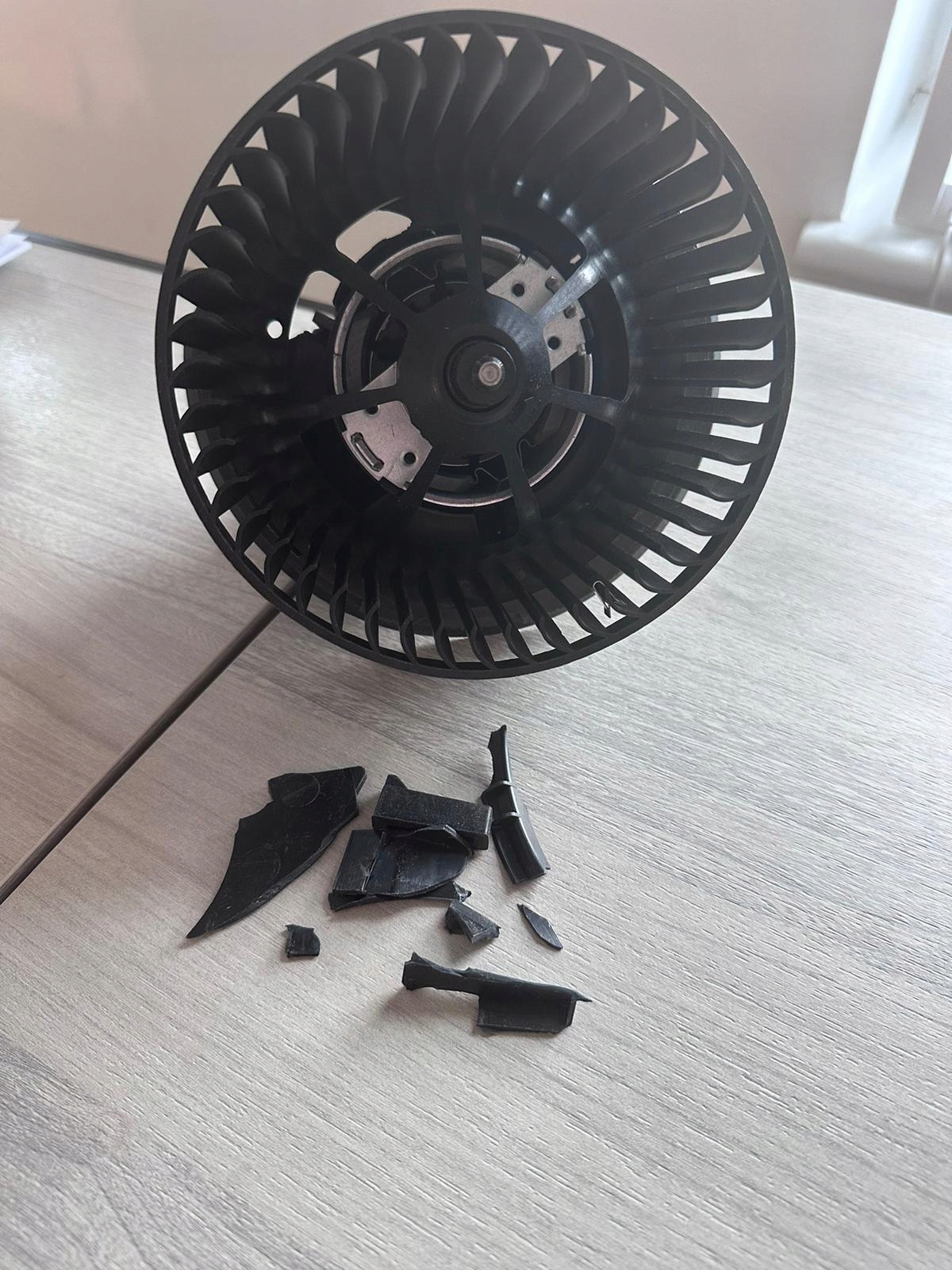 Ventilationsfläkt VW Sharan 00-10 9550NU-3 Begagnad image 3