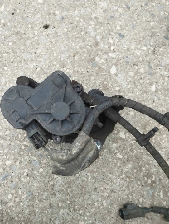 Linker hinterer Bremssattel Ford Mondeo Mk5 2017 Schrägheck