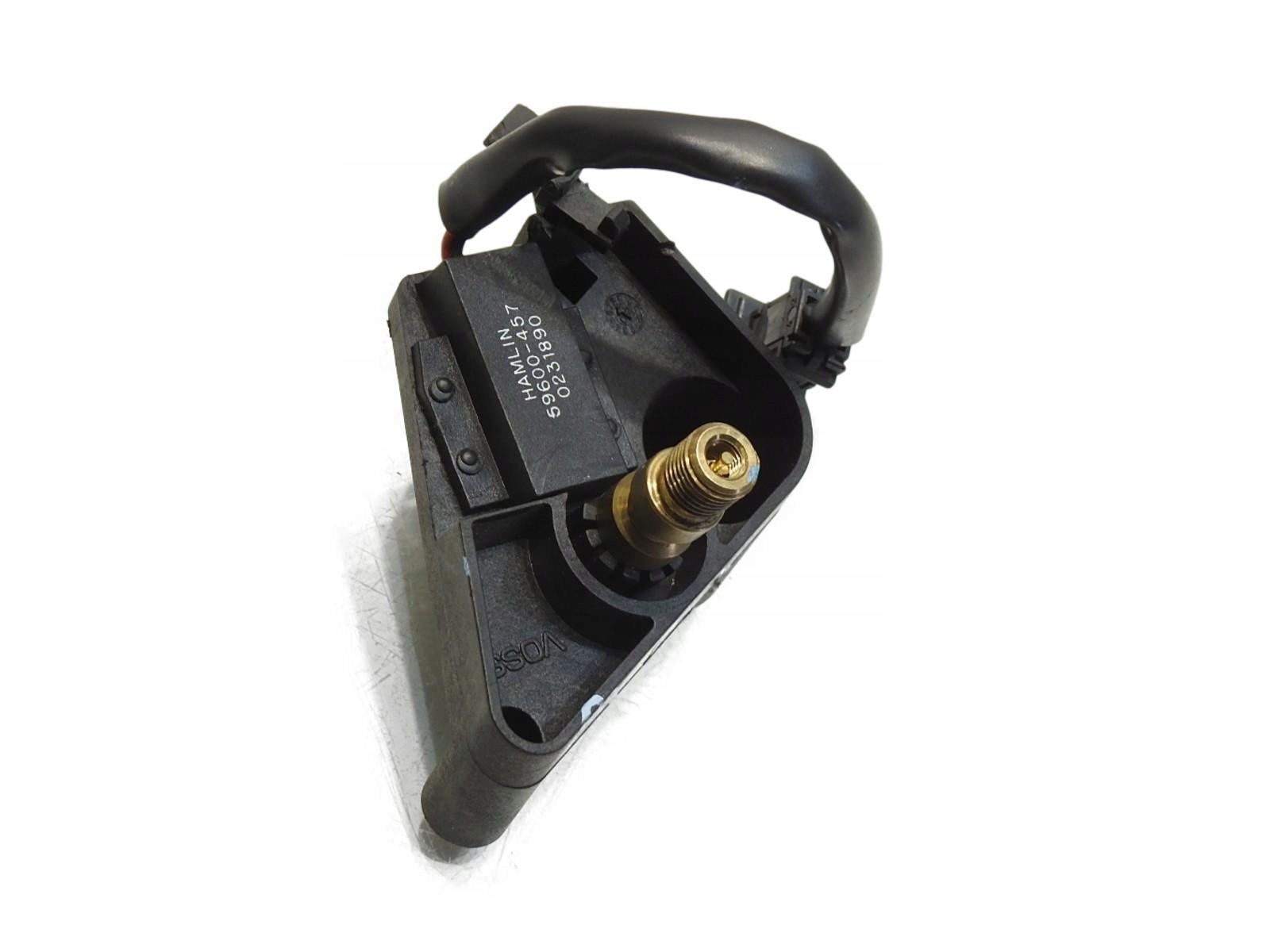 Sensor de Nível da Suspensão Porsche Cayenne I 4.5 V8 Turbo 59600-457 image 2