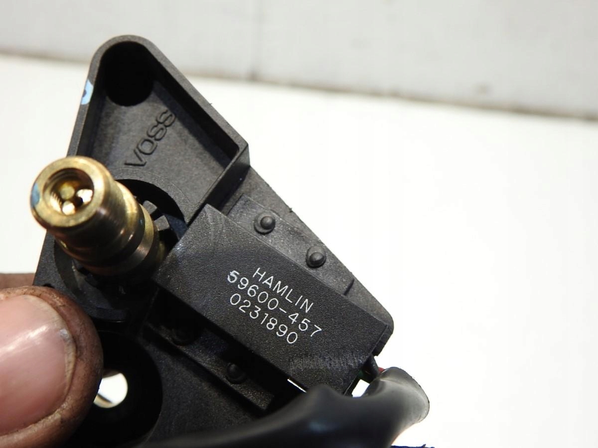 Sensor de Nível da Suspensão Porsche Cayenne I 4.5 V8 Turbo 59600-457 image 6