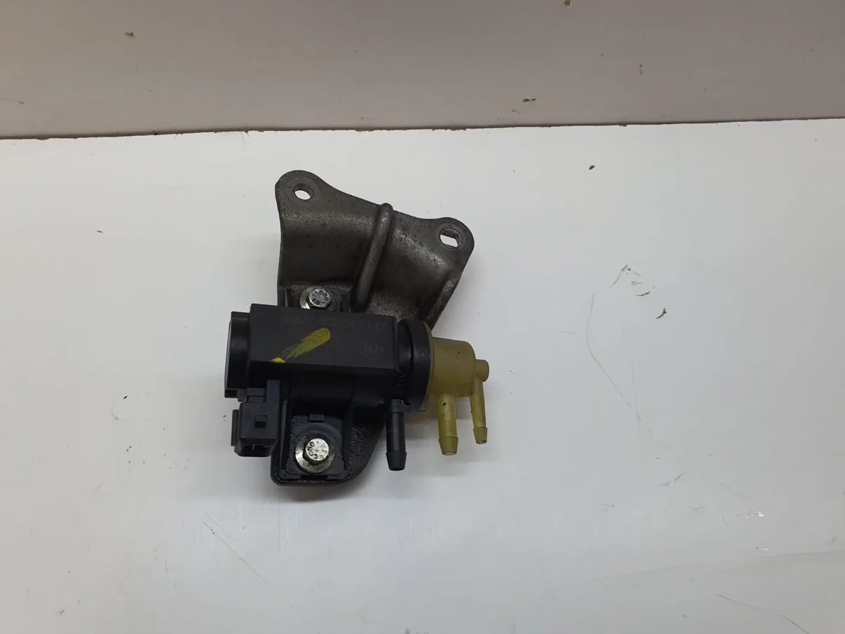 Renault 149566740R électrovanne d'occasion