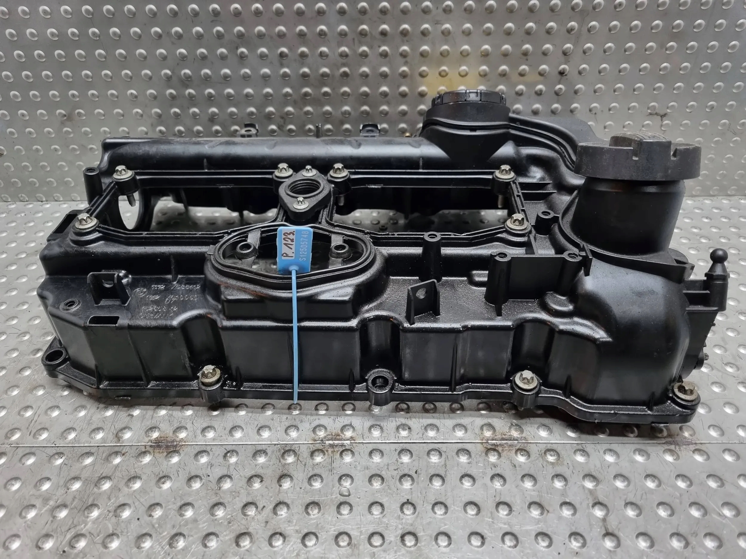 Valve Cover 7588412 BMW F20 F30 F32 F10 F25 F15 - N20 N26 2.0i 2.8i