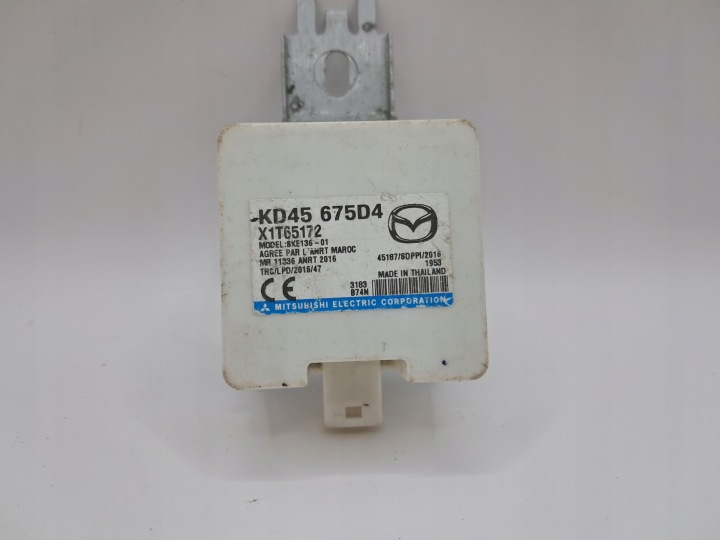 Mazda 6 12-17 Vahvistin Antenni KD45675D4 USA