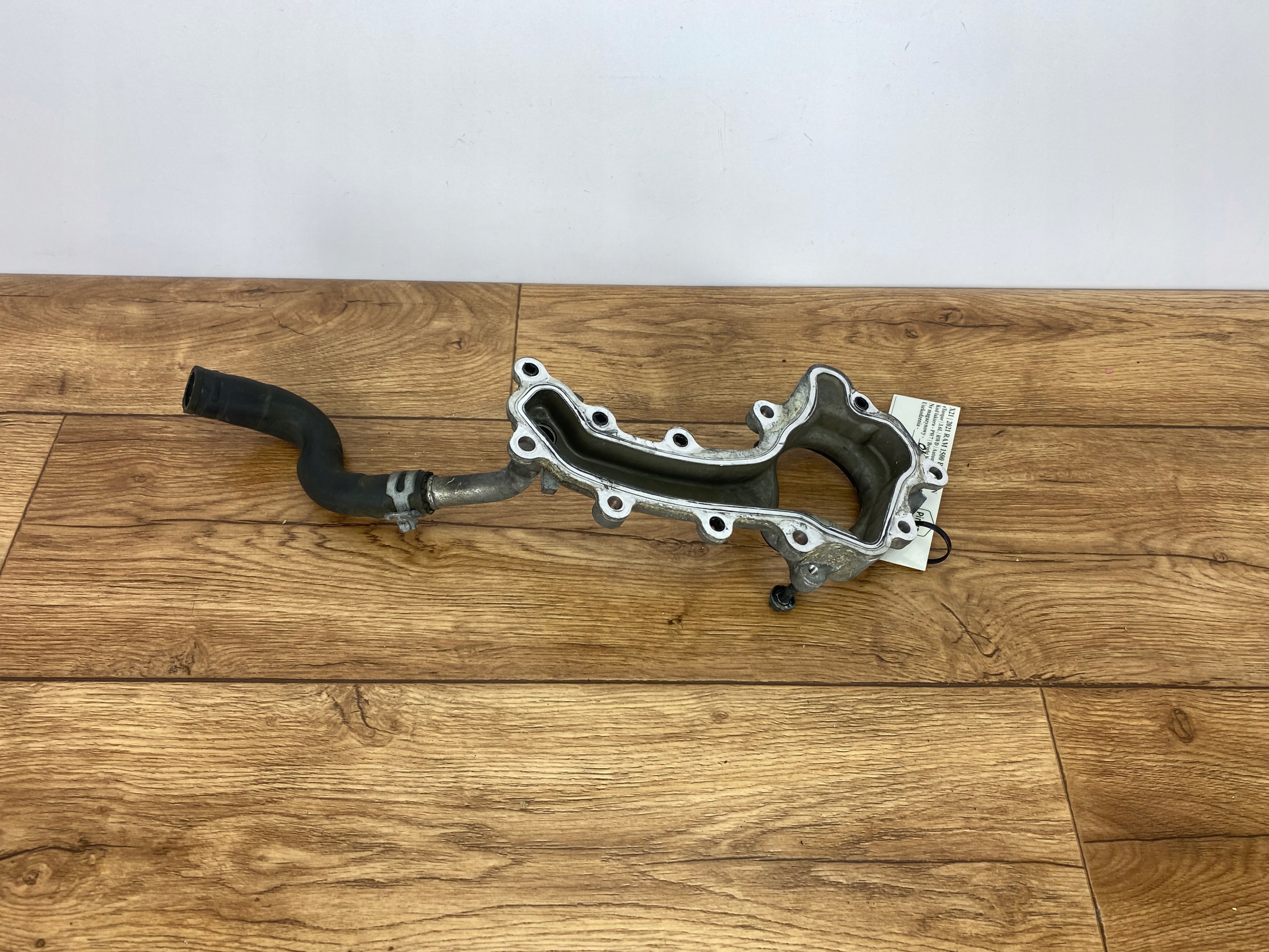 Wasserauslass Stutzen 3.6 V6 Jeep Chrysler Dodge Ram 1500 2019+ image 4