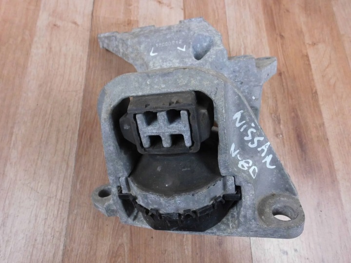 Nissan X-Trail T32 supporto motore DESTRO 112104BB0B