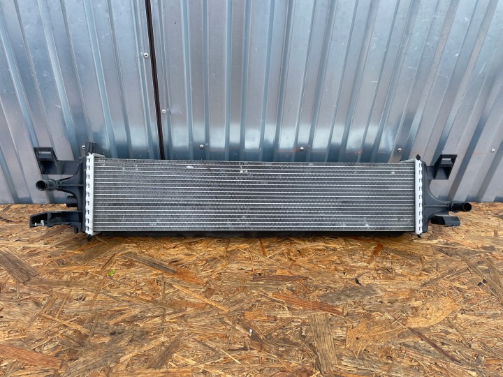 Ford OE F1F18D048AB radiador de aire