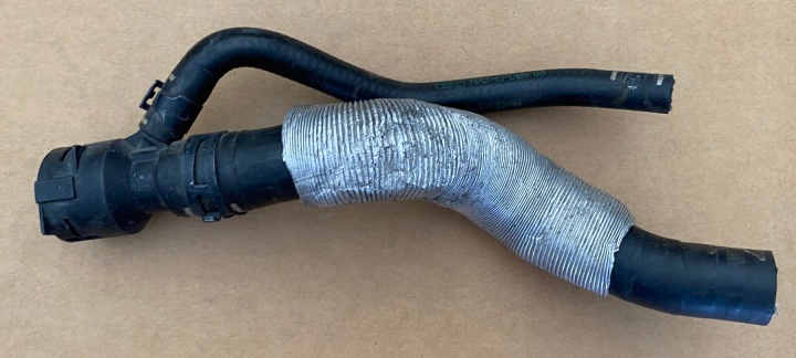 Audi VW Skoda Seat water hose pipe 1K0122157GC
