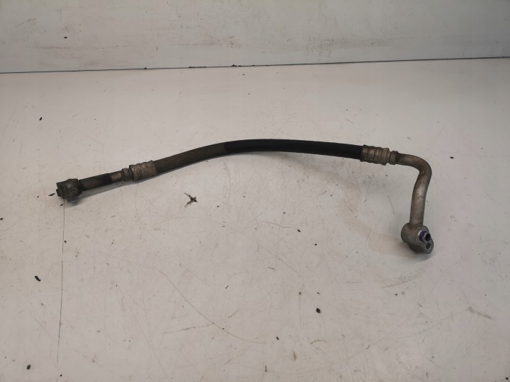 Ilmastointiletku Audi A4 B6 B7 8E0260701AC alkuperäinen
