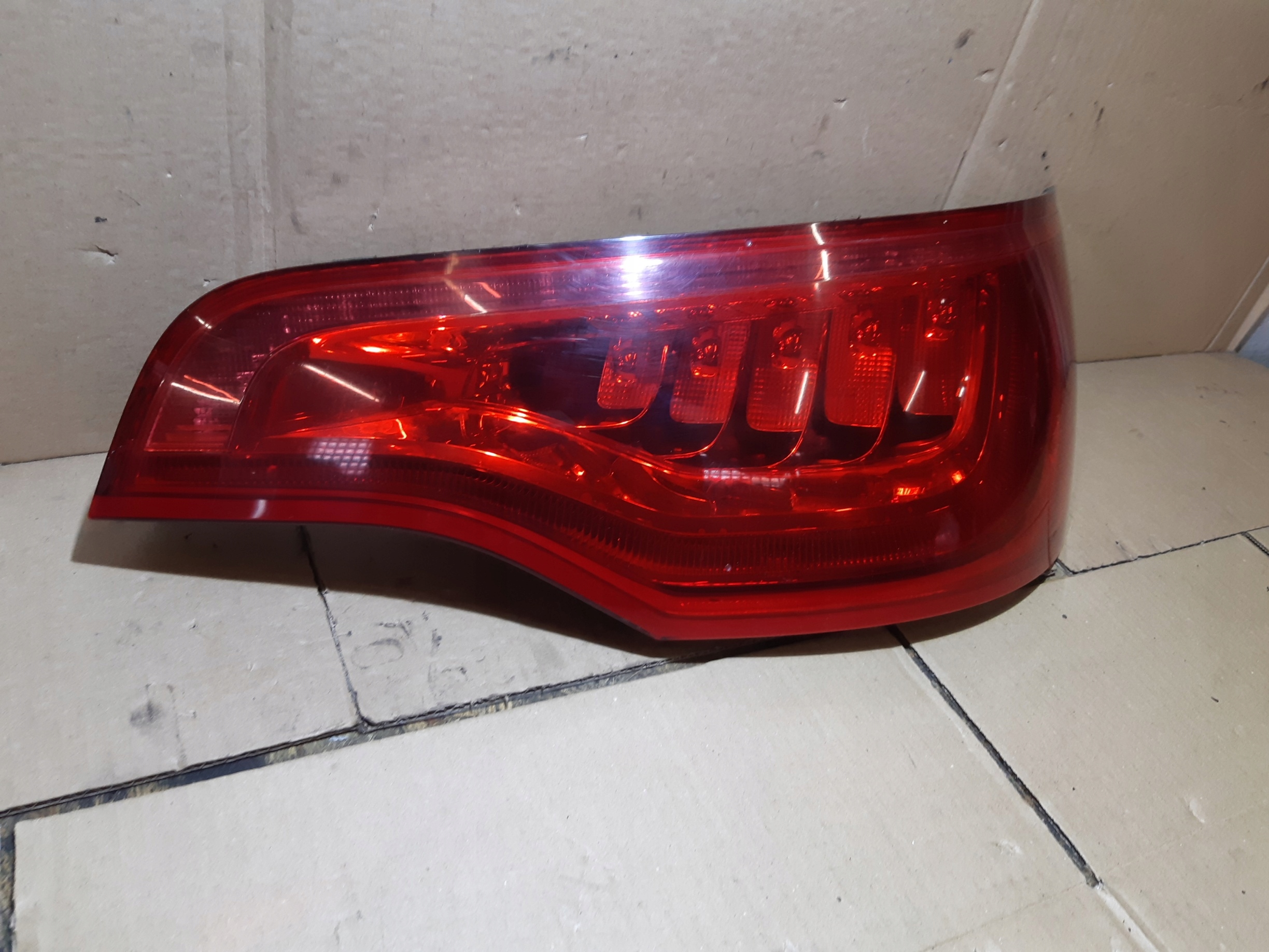 Audi Q7 4L Right LED Tail Light Rear 4L0945094G USA