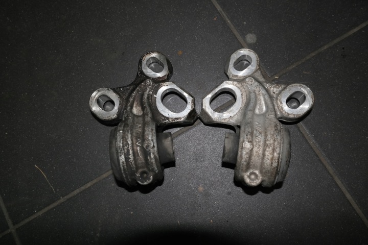 Control arm mount bushing Legend IV