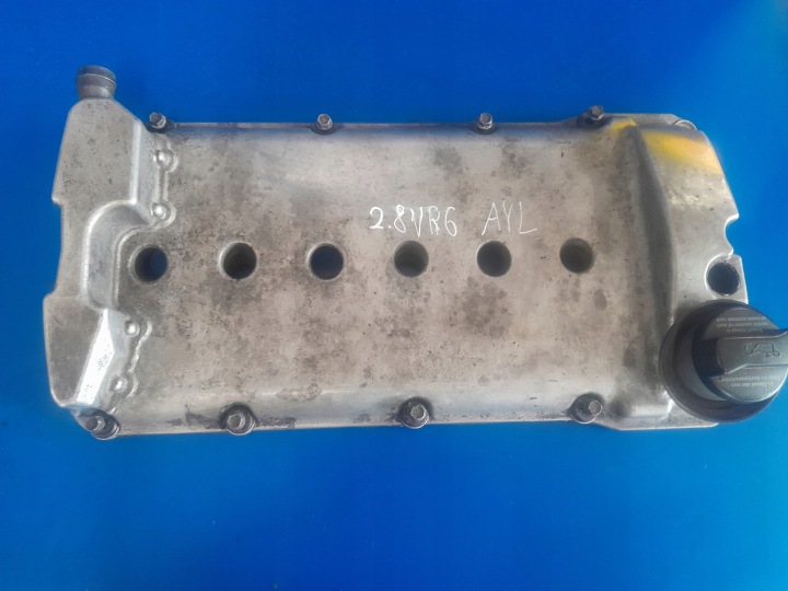 Couvre-culasse VW Skoda Seat Audi 2.8 VR6 AYL 022103475J