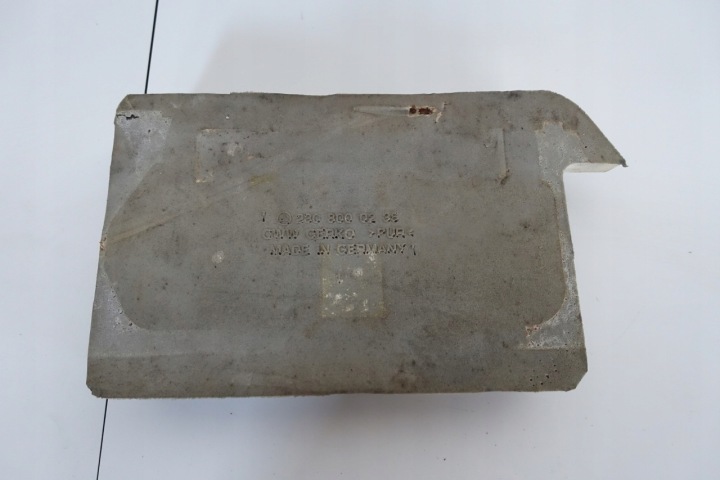 Mercedes r230 SL pumpun kotelon suojus kansi 2308000235