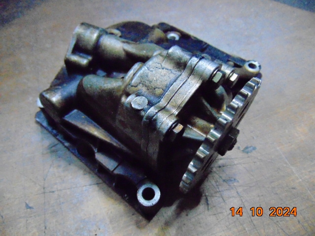 BMW E38 E39 E46 E60 E53 X5 E83 X3 E85 Z4 Z3 M54 Pompa olio 7501569