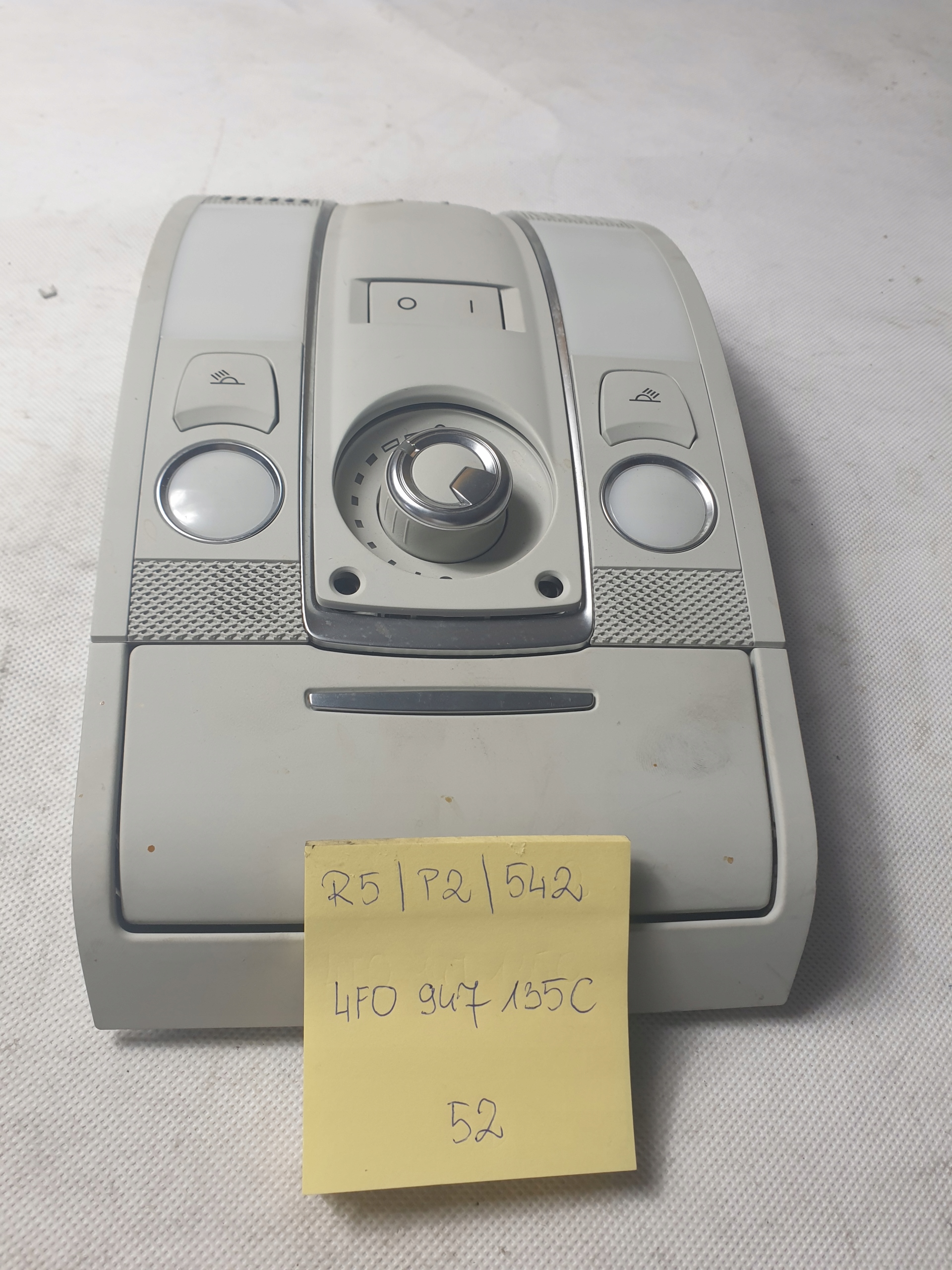 AUDI A6 C6 LUZ INTERNO HOMELINK 4F0947135CC image 2