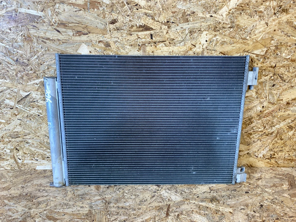 Condenseur clim Nissan Micra K14 1.5D 921005FA0A