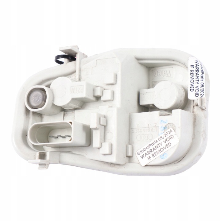 Audi A6 C6 Lampunpidike Takaoikea Ulkovalo 4F9945222C