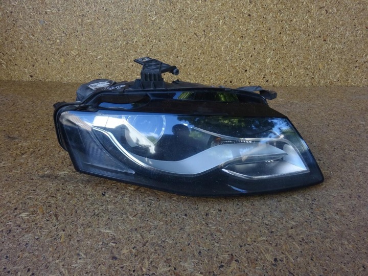 AUDI A4 B8 8K LAMPPU OIKEA ETU BI-XENON LED KPL 8K0941004D