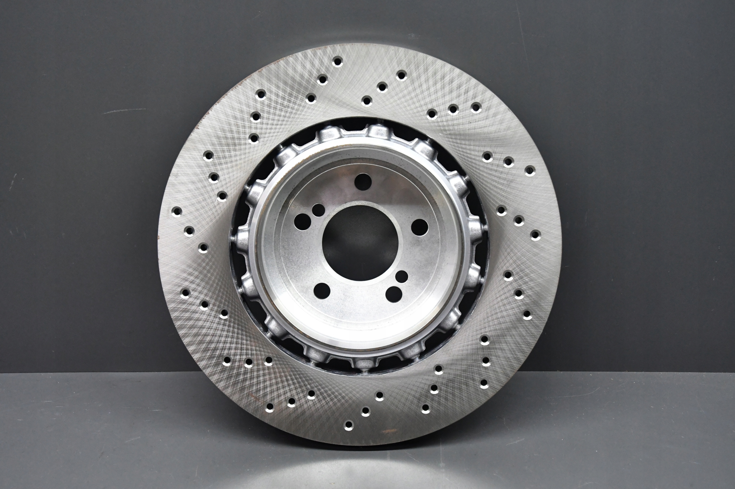Rechte hintere Bremsscheibe BMW M2 F87 M3 F80 M4 F82 F83 0km image 7