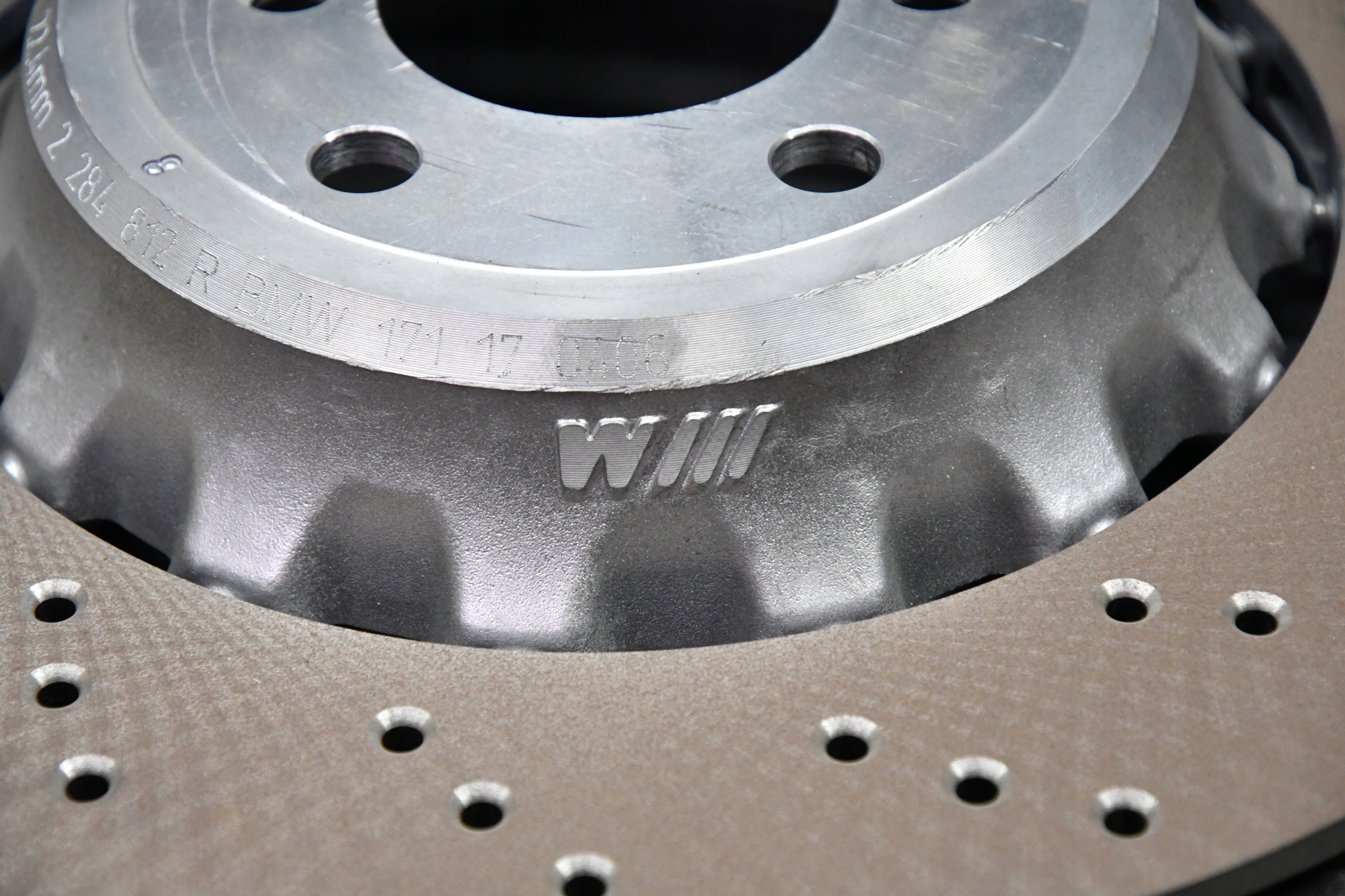 Rechte hintere Bremsscheibe BMW M2 F87 M3 F80 M4 F82 F83 0km image 10