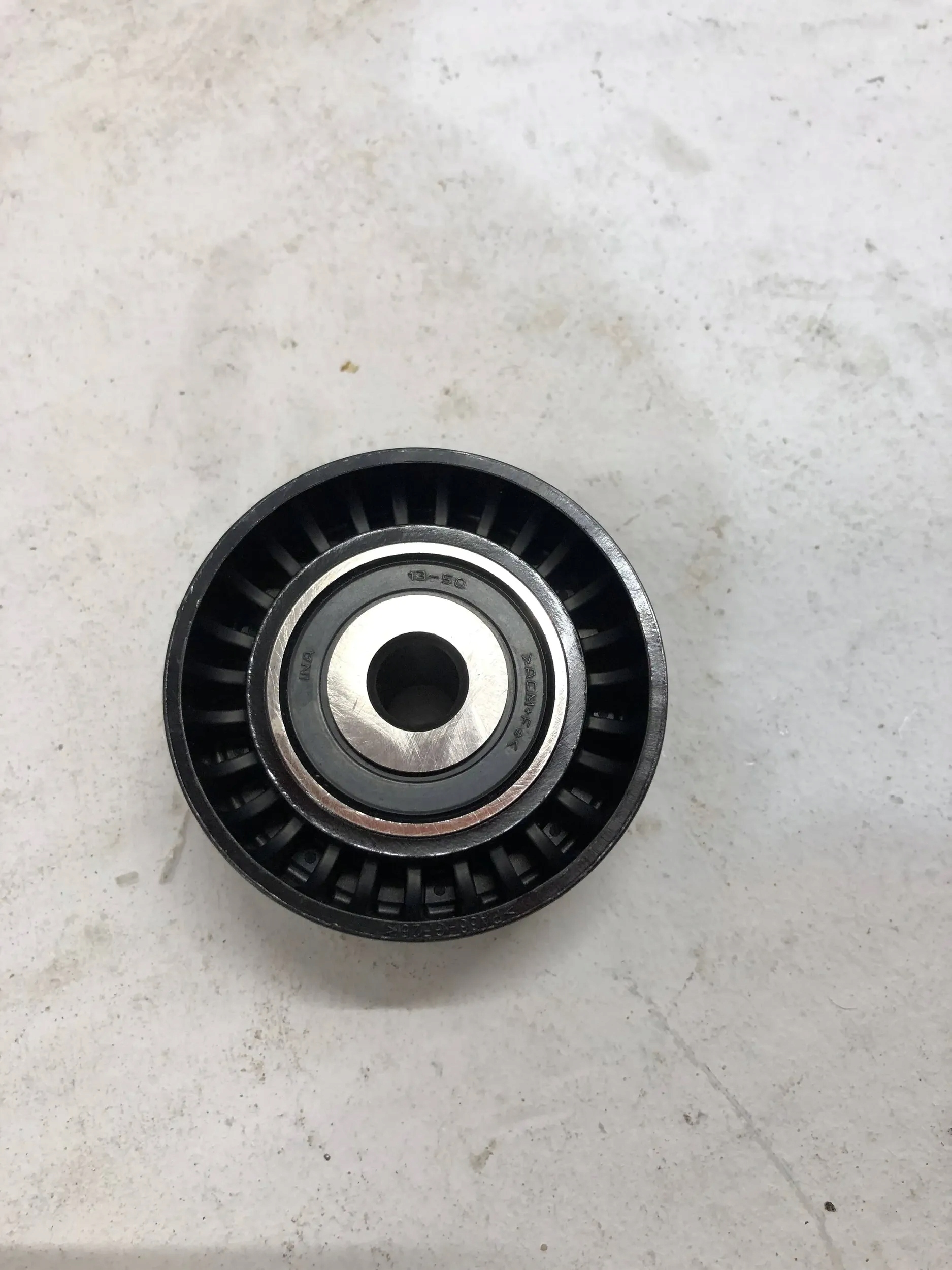 Volvo V50 C30 S40 S80 V70 timing belt tensioner 04- image 3