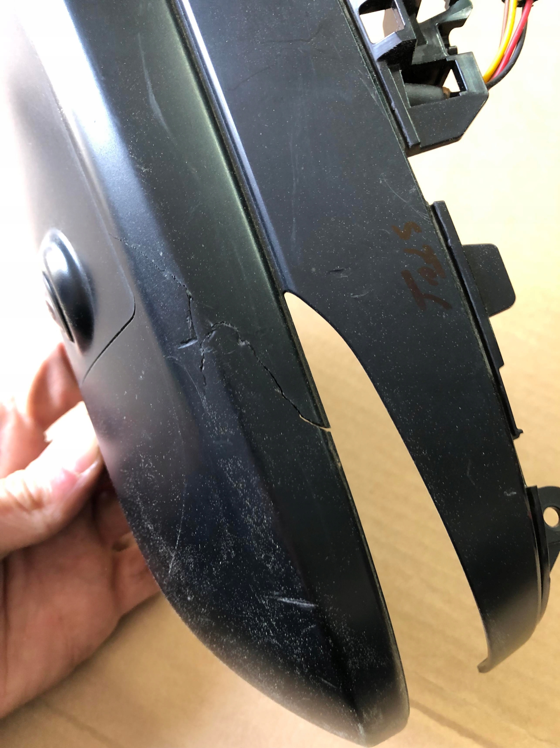 Câmera retrovisor Toyota RAV4 2013- 13-19R image 3