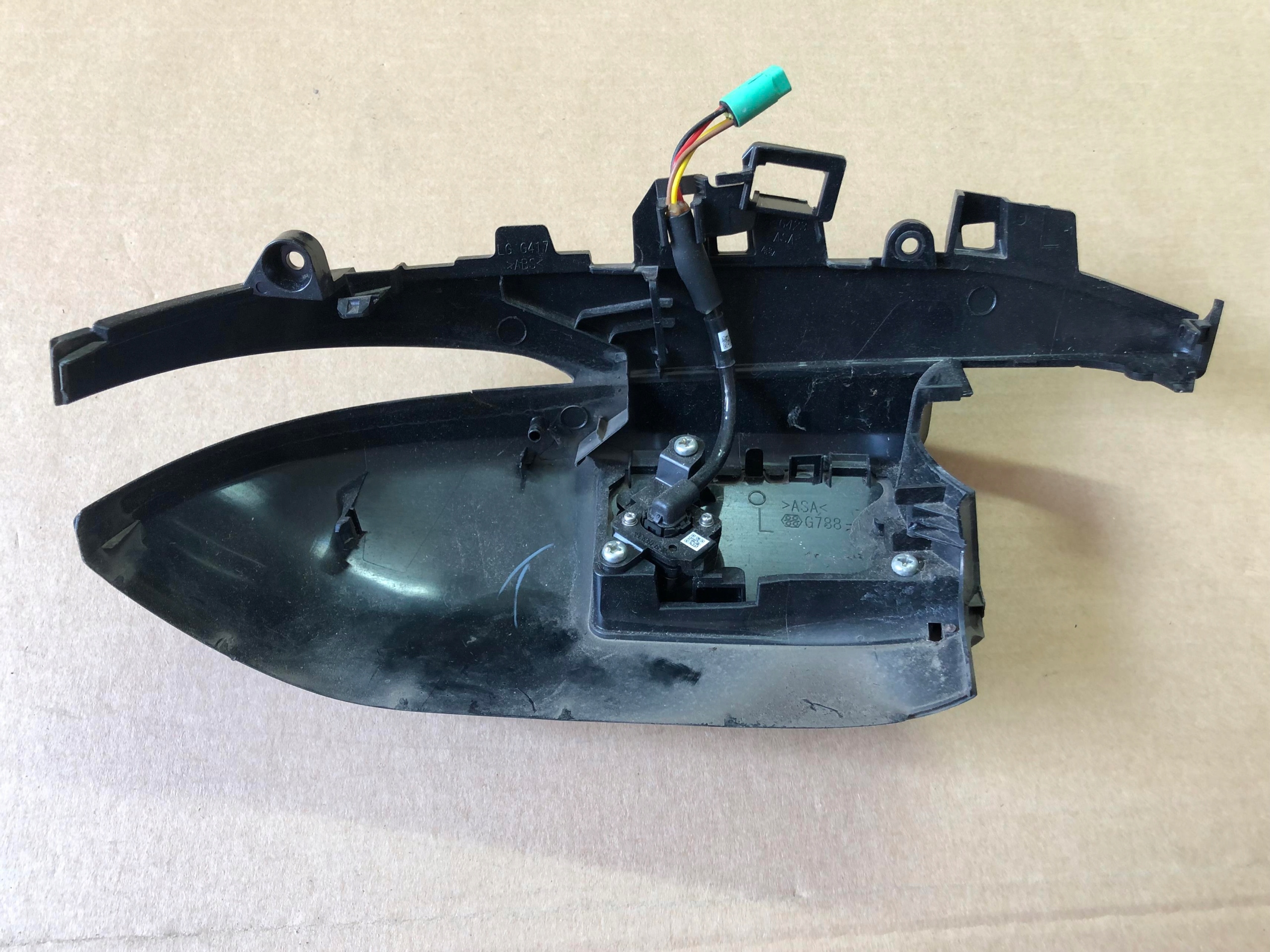Câmera retrovisor Toyota RAV4 2013- 13-19R image 4