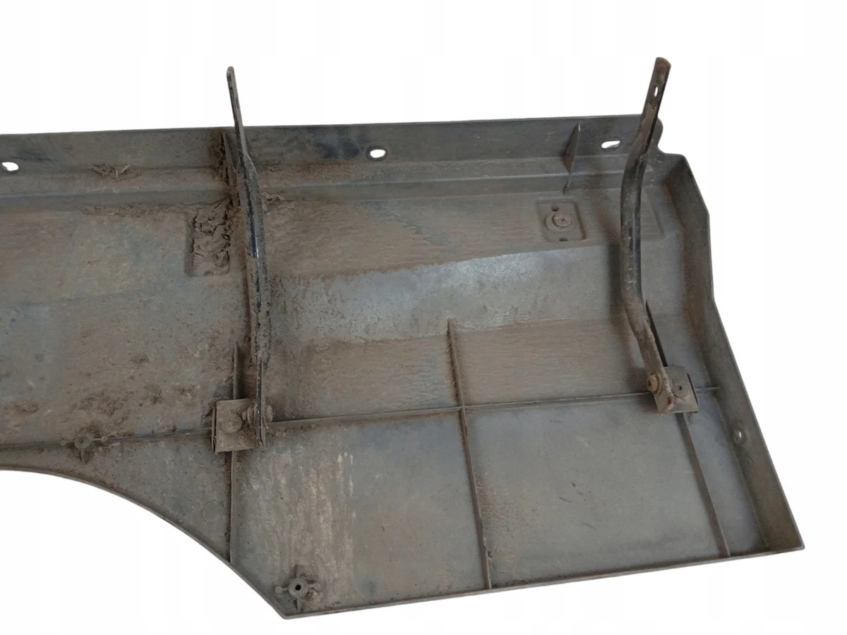 DAF XF 106 Cab Step Extension Right image 6