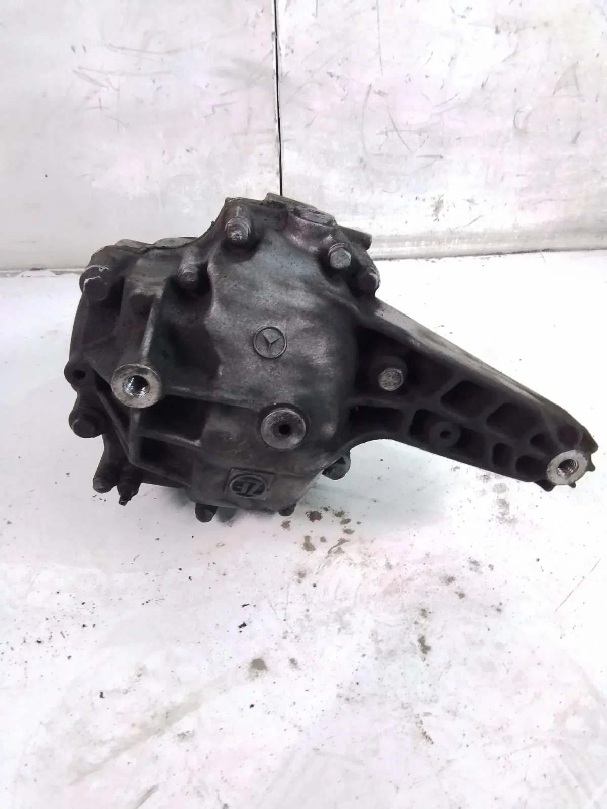 Mercedes-Benz ML W163 2.7 Framdiff 4460310010 image 3