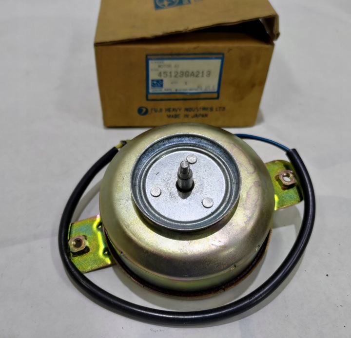 45123GA213 - SUBARU Leone moteur ventilateur de refroidissement