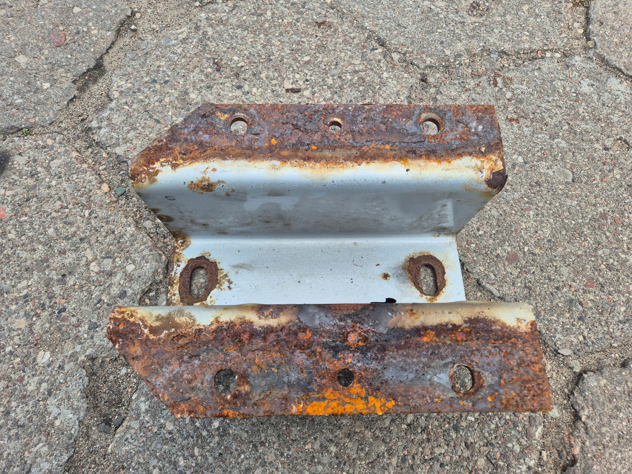 Mounting Bracket Support Shaft 1643420 DAF XF 105, 75 85 CF image 4