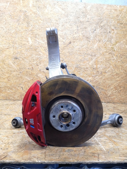 BMW X5 G05 etuohjausnivel oikea M-paketti 689735403 6876656