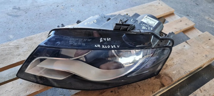 A4 S4 B8 8K Vasen etuvalo Xenon 8K0941029AK