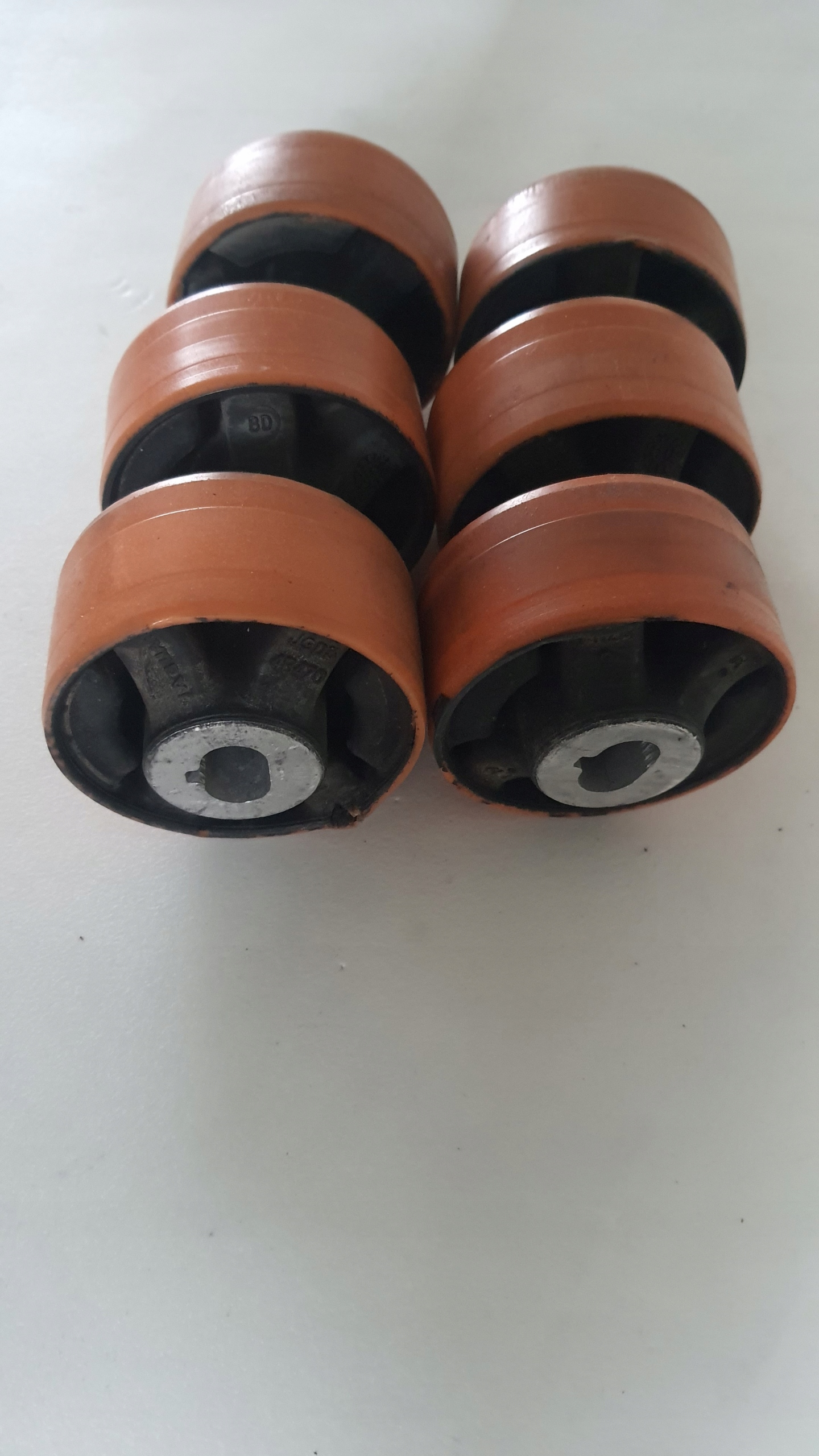 Bucha de borracha e metal silentblock JAGUAR I-PACE image 3
