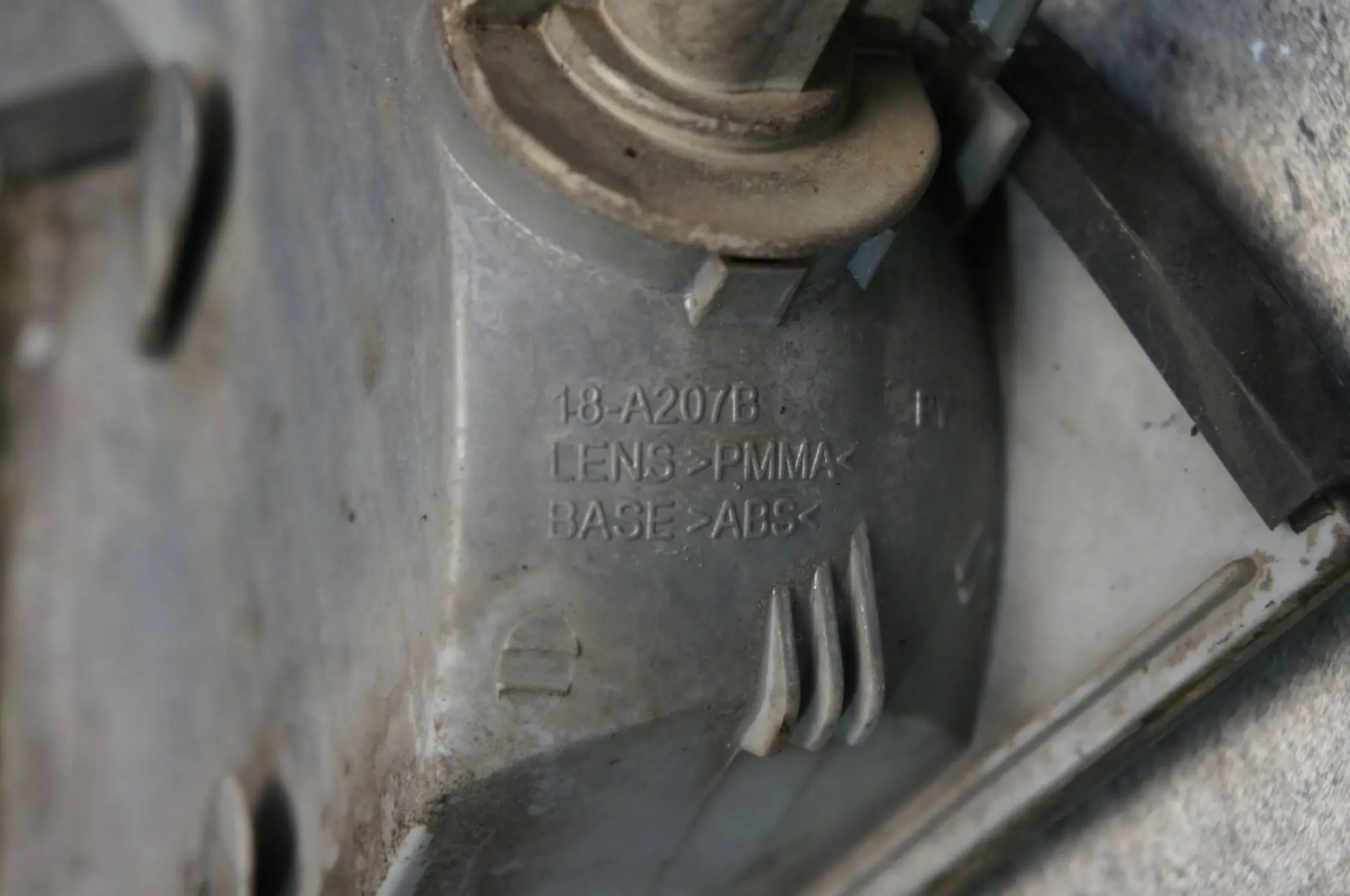 DIRECTION OF THE PREVIOUS RIGHTS OF THE CONTRIBUTION OF THE OCTAVIA AND THE LIFT OF THE CONTRIBUTION