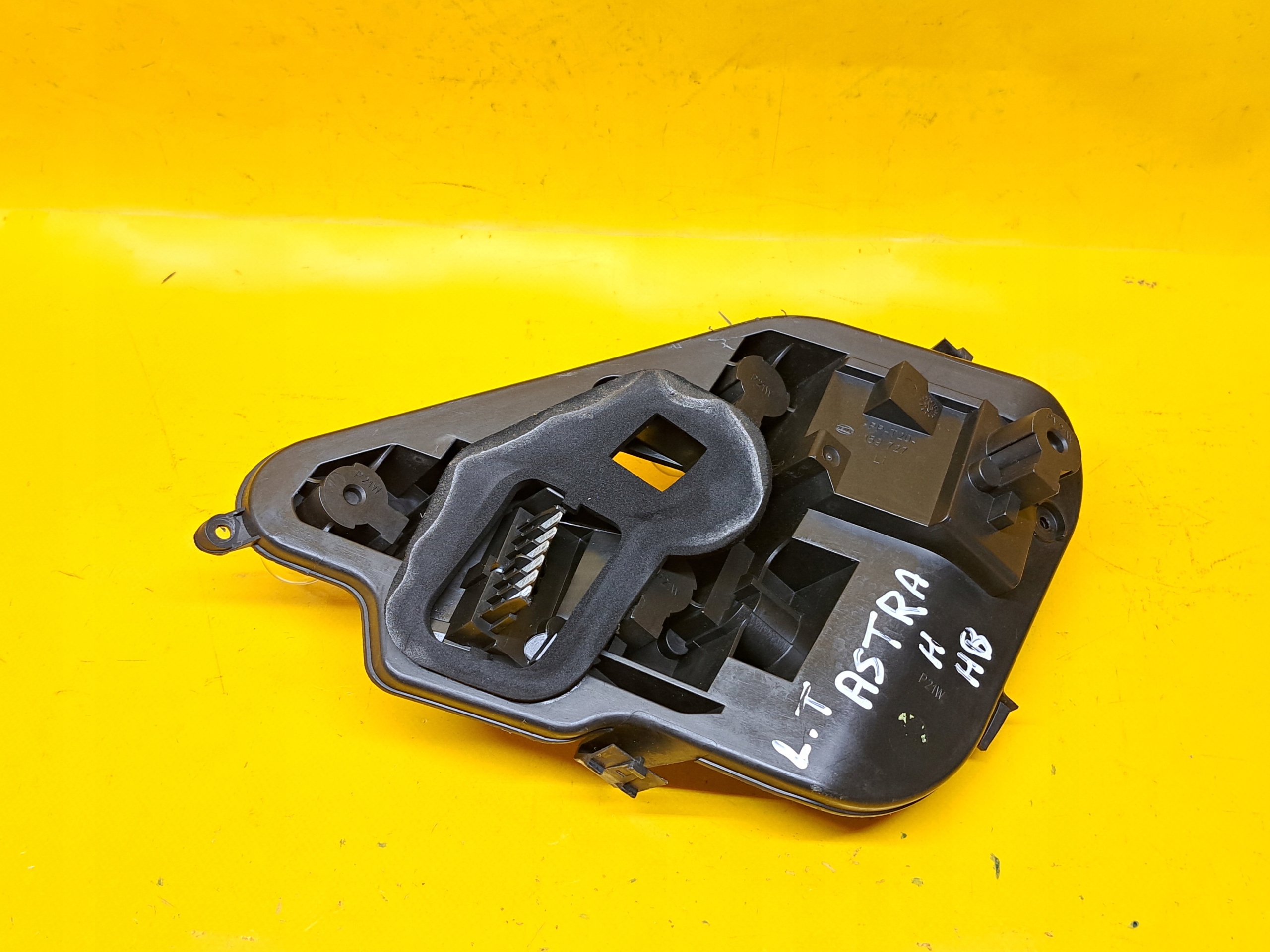 Lente Traseira Esquerda Opel Astra H III HB 2004-2011 159727 image 4