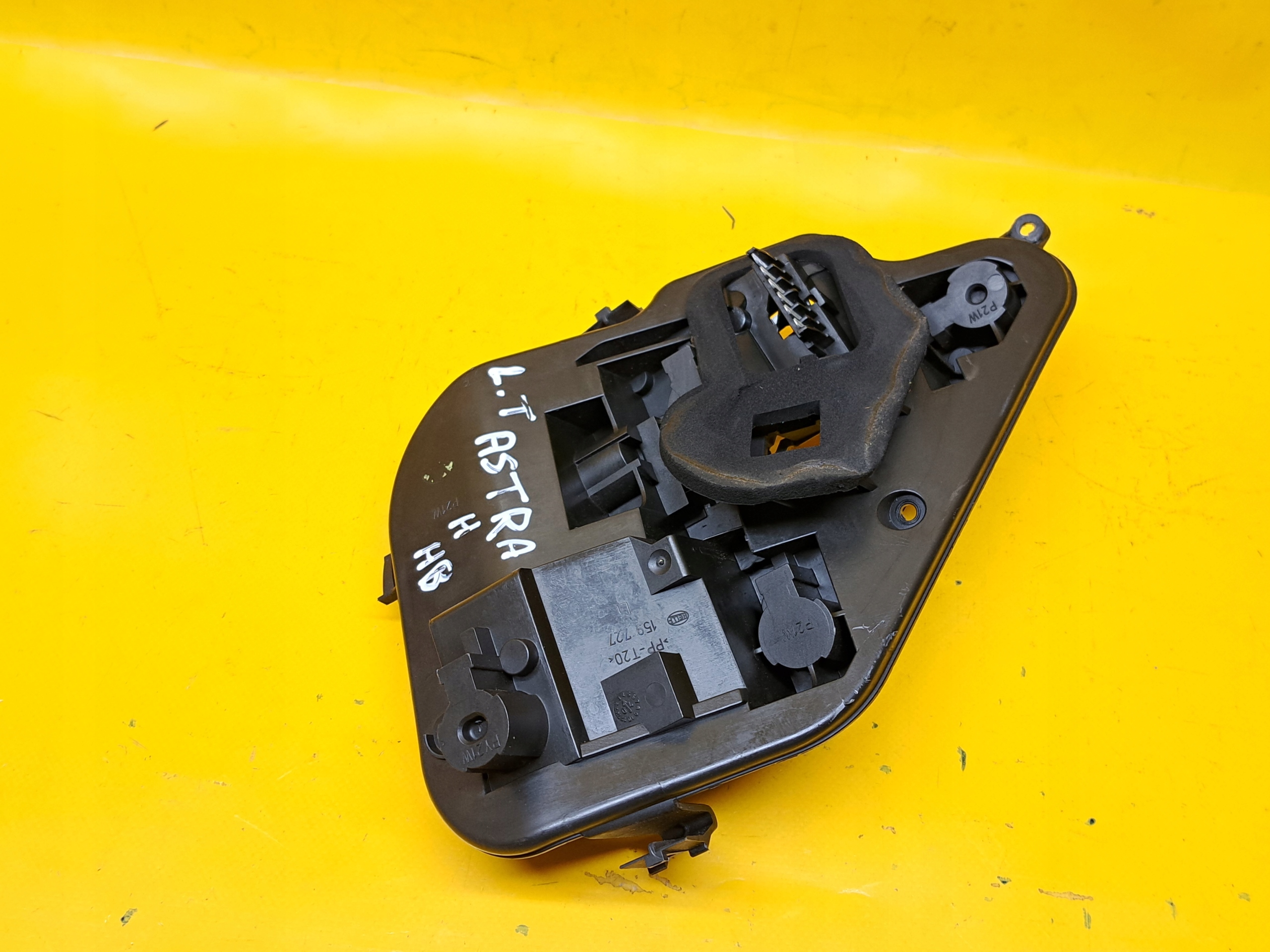 Lente Traseira Esquerda Opel Astra H III HB 2004-2011 159727 image 6