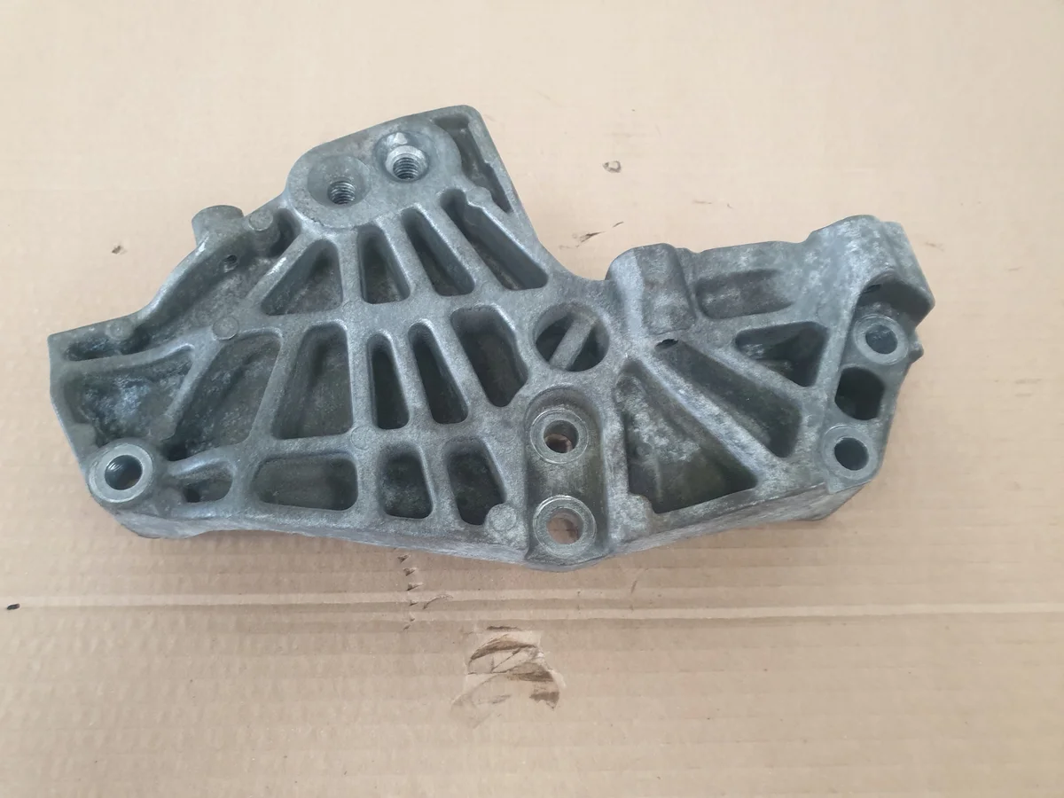 Renault OE 8200741758 Usado image 3